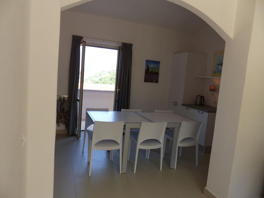 Chic Apartment In Parghelia Italy Exteriér fotografie